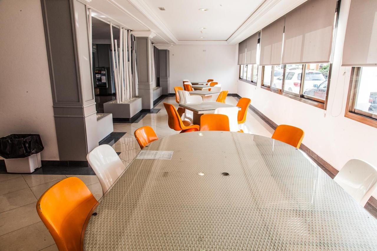 Affittacamere Hostal Apolo *
